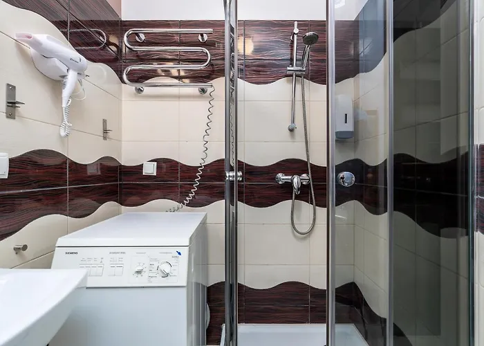 アパート Sleepway -garbary 95-101d *